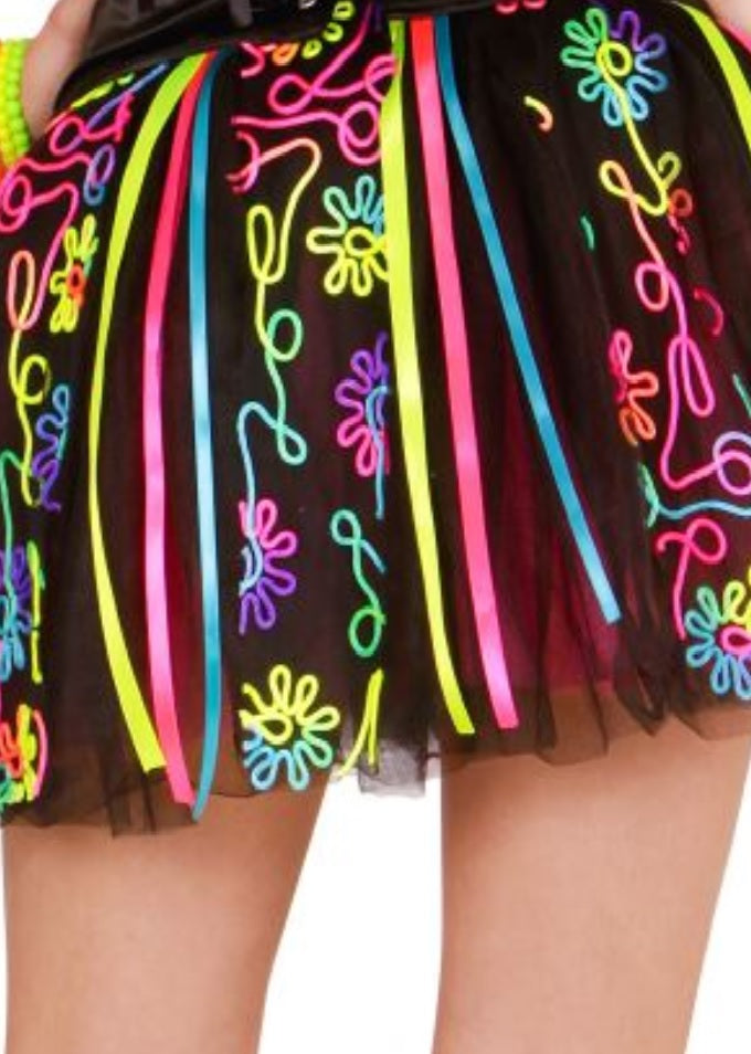Corsage mit Petticoat – 80er Party Outfit