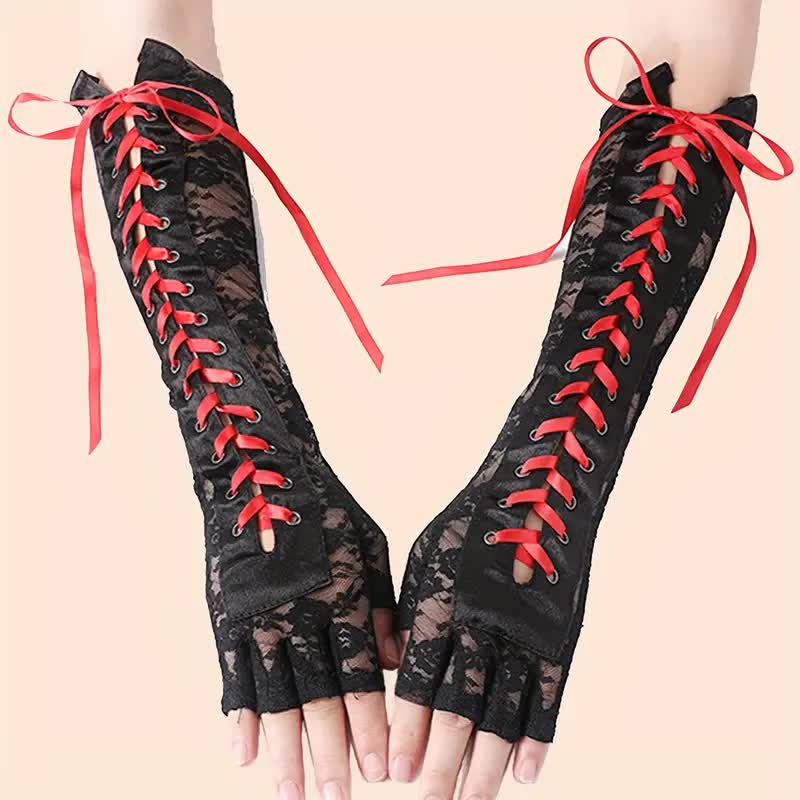 Gothic Handschuhe – Schnürung & Spitze