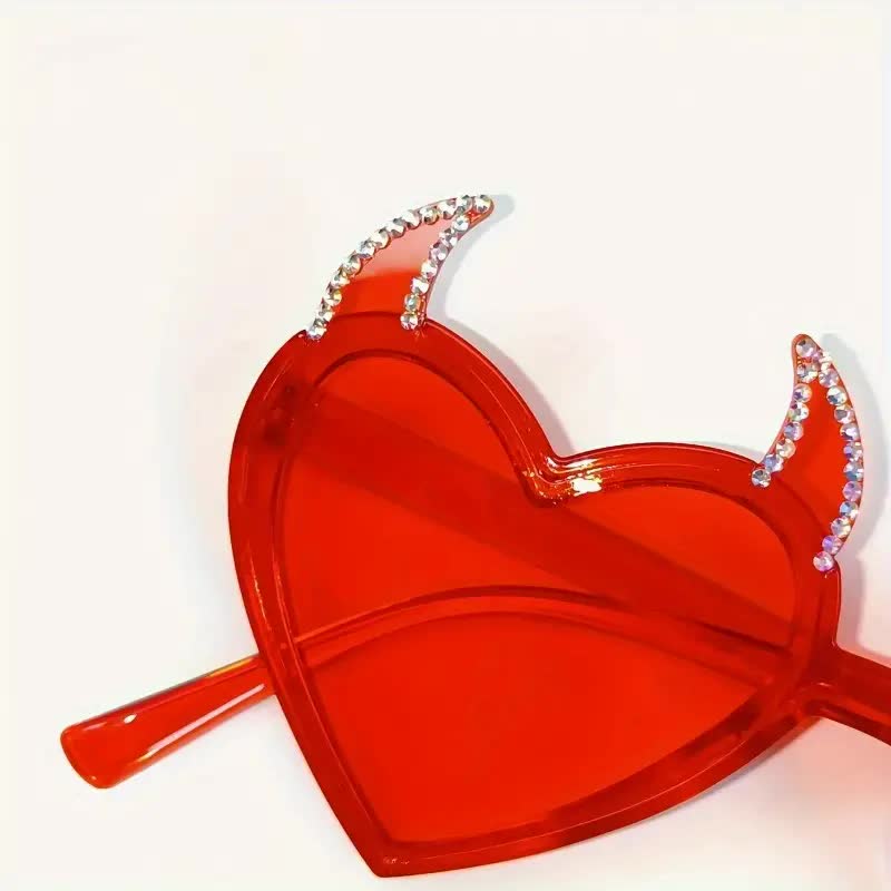 Devil Brille mit Herzform und Teufelshörnern