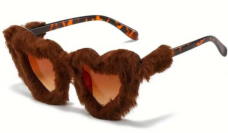 Herzbrille mit Plüsch – Après-Ski