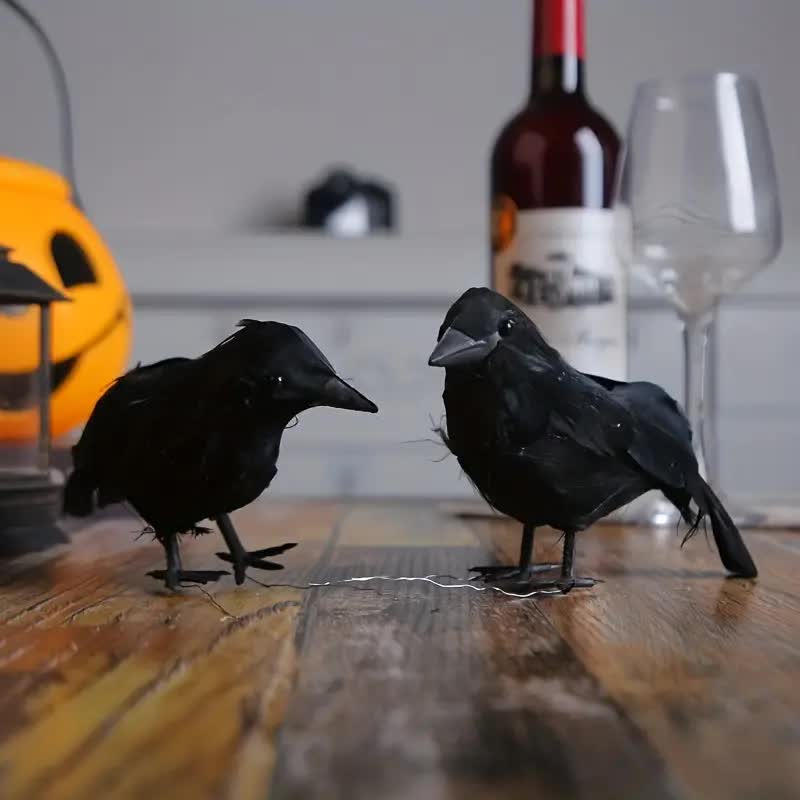 Kleine Krähe – Kostümzubehör und Halloween-Deko