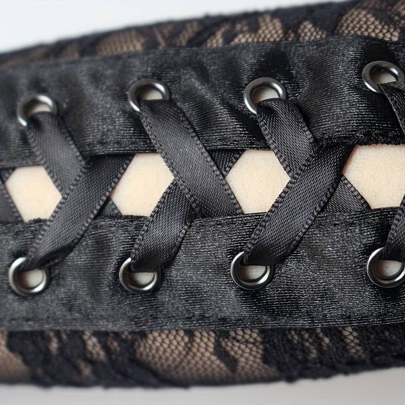 Gothic Handschuhe – Schnürung & Spitze