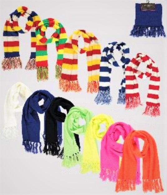 Winterschal gestrickt mit Fransen