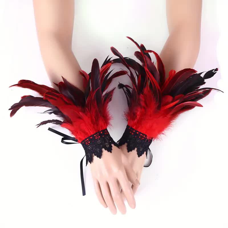 Feder Armband – mystisches Outfit